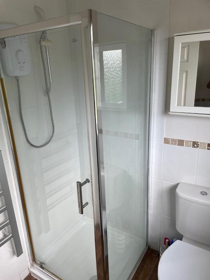 Вілла 5 Bed House, 32 Tutbury Avenue, Cannon Park, Coventry, Cv4 7Bj Екстер'єр фото