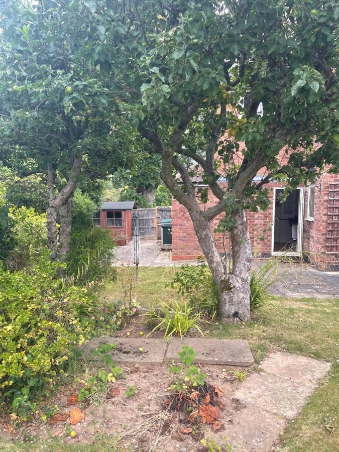 Вілла 5 Bed House, 32 Tutbury Avenue, Cannon Park, Coventry, Cv4 7Bj Екстер'єр фото